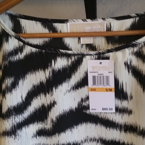 🩷 NWT Michael Kors Kimono Sleeve / Caftan Animal Print Blouse - Picture 6 of 7